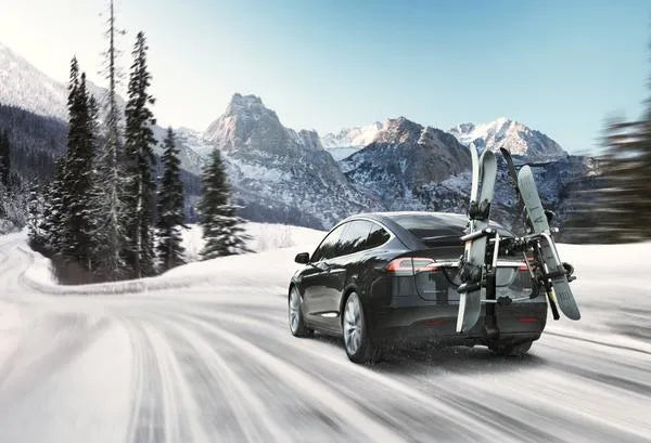 Navigating the Cold: The Winter Performance of Electric Vehicles
